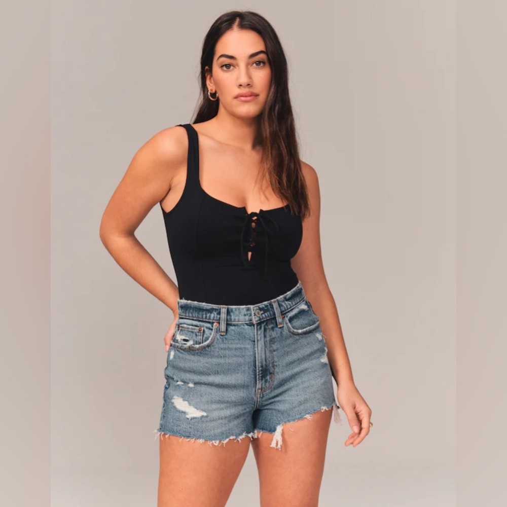 abercrombie & fitch curve love high rise distressed mom shorts